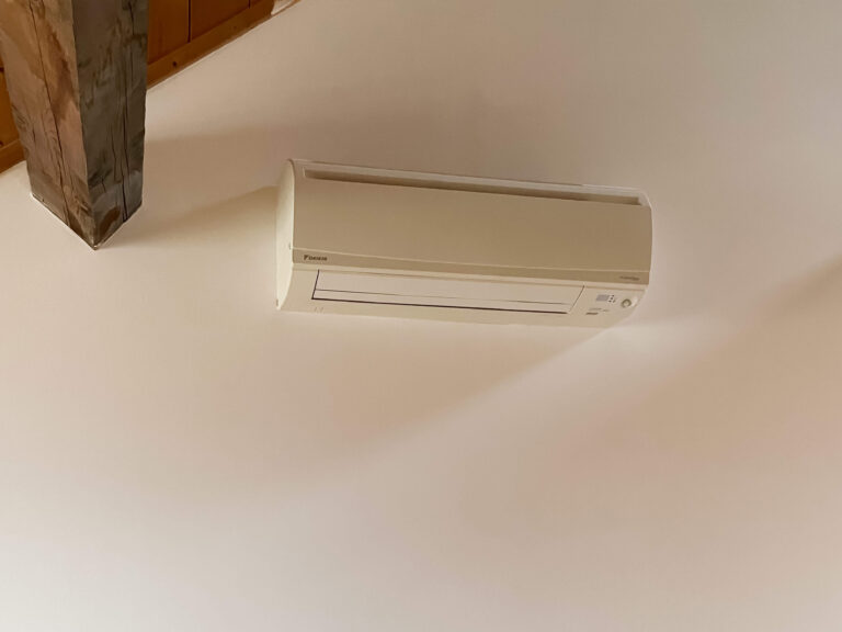 Mit Klimaanlage, Immobilie in Lana bei Meran in Südtirol